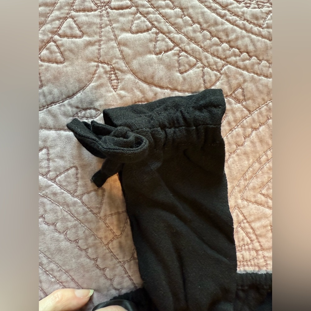 Very J Black Ruffled Romper - Picture 13 of 14